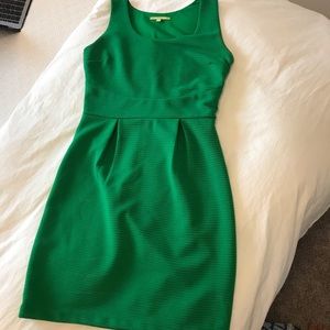 Gianni Bini emerald green dress